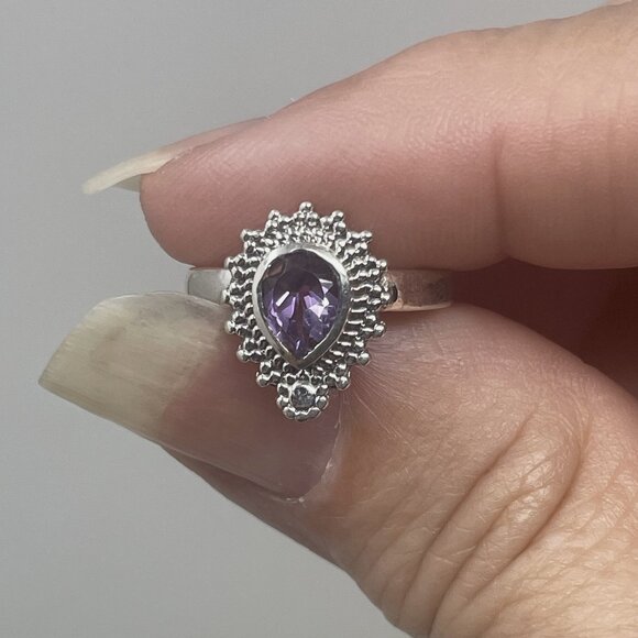 Jewelry - 925 Sterling Silver Vintage Real Tear Drop-Cut Amethyst Ring Size 6